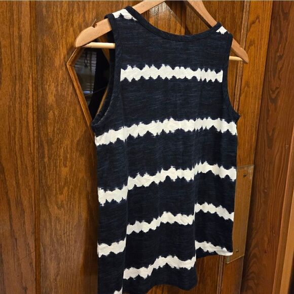 Eddie Bauer Striped Tie Dyed V Neck Tank Top Cotton XSMALL  NWOT - Picture 5 of 9